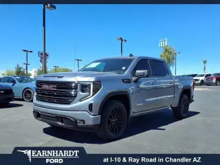 GMC Sierra 1500 2025 4x4 Elevation 4p Cabina de Tripulacion 5.8 ft. SB