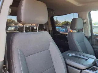 GMC Sierra 1500 2025 4x4 Elevation 4p Cabina de Tripulacion 5.8 ft. SB
