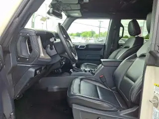 Ford Bronco 2025 4x4 Outer Banks SUV 4p.