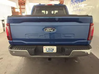 Ford F-150 2025 4x4 XLT 4 puertas SuperCrew batea de 6.5 pies