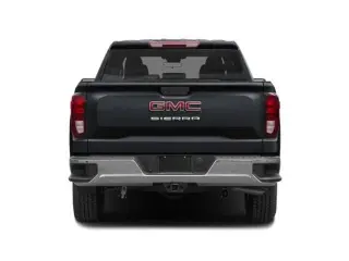 GMC Sierra 1500 2022 4x4 Denali Cabina Doble 4p Caja de 5.8 pies