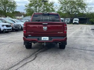 Ram 1500 2022 4x4 Limited 4p Cabina de Tripulante 5.6 ft. SB Camioneta