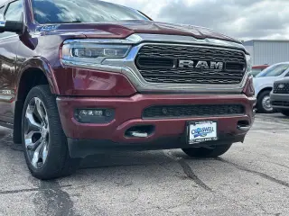 Ram 1500 2022 4x4 Limited 4p Cabina de Tripulante 5.6 ft. SB Camioneta