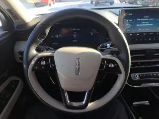 Lincoln Corsair 2025 AWD Reserve SUV de 4 puertas