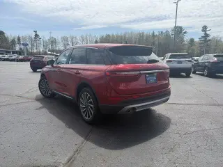 Lincoln Corsair 2025 AWD Reserve SUV de 4 puertas