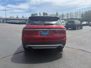 Lincoln Corsair 2025 AWD Reserve SUV de 4 puertas