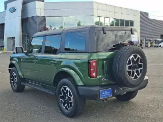 Ford Bronco 2023 4x4 Outer Banks 4p SUV
