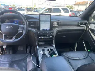 Ford Explorer 2020 AWD Platinum 4p SUV
