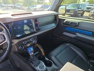 Ford Bronco 2023 4x4 Base Advanced 2dr SUV