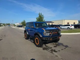 Ford Bronco 2023 4x4 Base Advanced 2dr SUV