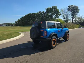Ford Bronco 2023 4x4 Base Advanced 2dr SUV