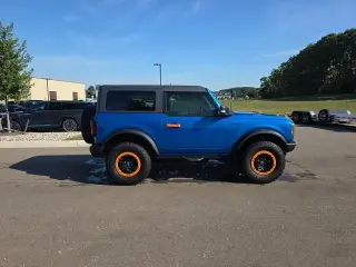 Ford Bronco 2023 4x4 Base Advanced 2dr SUV