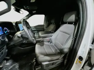 Ford F-150 2022 4x4 XLT 4p SuperCrew 5.5 ft. SB
