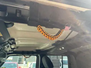 Jeep Gladiator 2025 4x4 Mojave 4p. Cabina de Tripulante 5.0 ft. Caja Corta