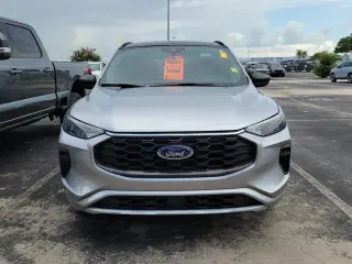 Ford Escape 2023 ST-Line 4p SUV