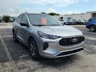 Ford Escape 2023 ST-Line 4p SUV