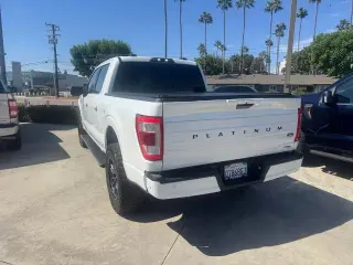 Ford F-150 2021 4x4 Platinum 4dr SuperCrew 6.5 ft. SB