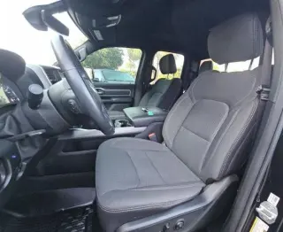 Ram 1500 2020 4x2 Big Horn 4p Puerta Cuadrada Cabina 6.4 ft. SB Camioneta