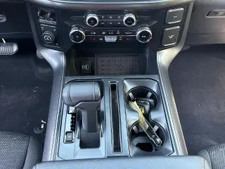 Ford F-150 2024 4x4 XLT 4p SuperCrew 6.5 ft. SB