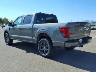 Ford F-150 2026 4x4 STX 4p SuperCrew 5.5 pies SB