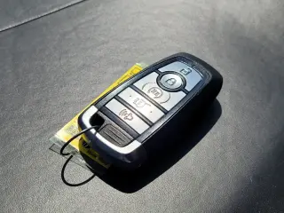 Ford Explorer 2020 AWD Platinum 4p SUV