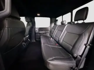 Ford F-150 2023 4x2 XLT 4p SuperCrew 5.5 pies CB