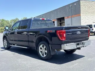 Ford F-150 2022 4x4 XLT 4p SuperCrew 6.5 ft. SB