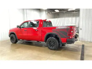 Ram 1500 2025 4x4 Rebel 4p Cabina Tripla 5.6 ft. SB Camioneta