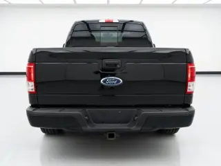 Ford F-350 Super Duty 2016 4x4 Lariat 4dr Crew Cab 6.8 ft. SB SRW Pickup