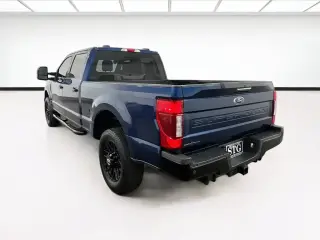 Ford F-350 Super Duty 2020 4x4 Lariat 4dr Crew Cab 6.8 ft. SB SRW Camión