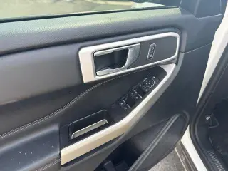 Ford Explorer 2021 XLT 4p SUV AWD