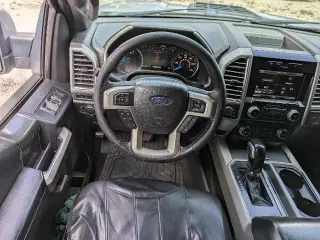 Ford F-150 2015 4x4 Platinum 4dr SuperCrew 5.5 ft. SB