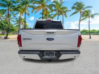 Ford F-150 2015 4x4 Platinum 4dr SuperCrew 5.5 ft. SB