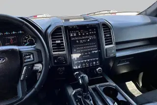 Ford F-150 2017 4x4 XLT 4p SuperCrew 5.5 ft. CA