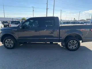 Ford F-150 2017 4x4 XLT 4p SuperCrew 5.5 ft. CA