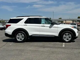 Ford Explorer 2024 XLT 4p SUV