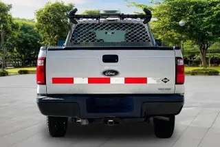 Ford F-250 Super Duty 2016 4x4 XL 4p SuperCab 6.8 ft. SB Camioneta