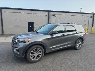 Ford Explorer 2023 XLT 4p SUV