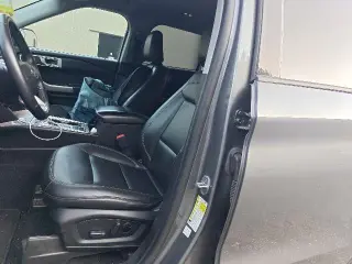 Ford Explorer 2023 XLT 4p SUV