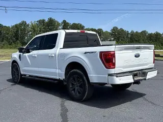 Ford F-150 2023 4x2 XLT 4p SuperCrew 5.5 ft. SB