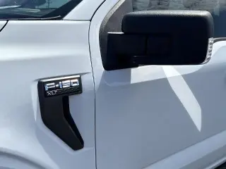 Ford F-150 2023 4x2 XLT 4p SuperCrew 5.5 ft. SB