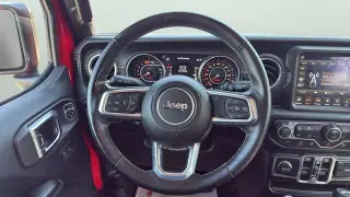 Jeep Wrangler Unlimited 2018 4x4 Sahara 4p SUV (lanzamiento a mitad de año)