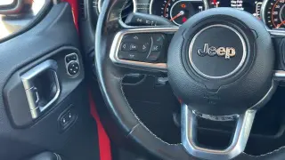 Jeep Wrangler Unlimited 2018 4x4 Sahara 4p SUV (lanzamiento a mitad de año)