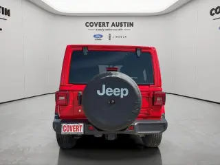 Jeep Wrangler Unlimited 2018 4x4 Sahara 4p SUV (lanzamiento a mitad de año)