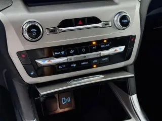 Ford Explorer 2024 XLT 4p SUV