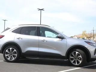 Ford Escape 2024 AWD Platinum 4p SUV