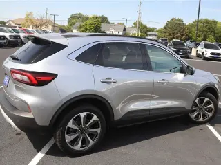Ford Escape 2024 AWD Platinum 4p SUV