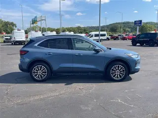 Ford Escape Plug-In Hybrid 2025 PHEV SUV 4p.