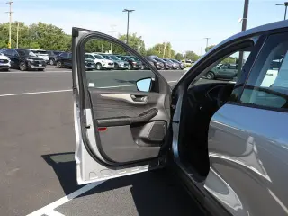 Ford Escape 2022 AWD S 4p SUV