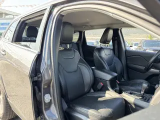 Jeep Cherokee 2019 4x4 Limited 4p SUV